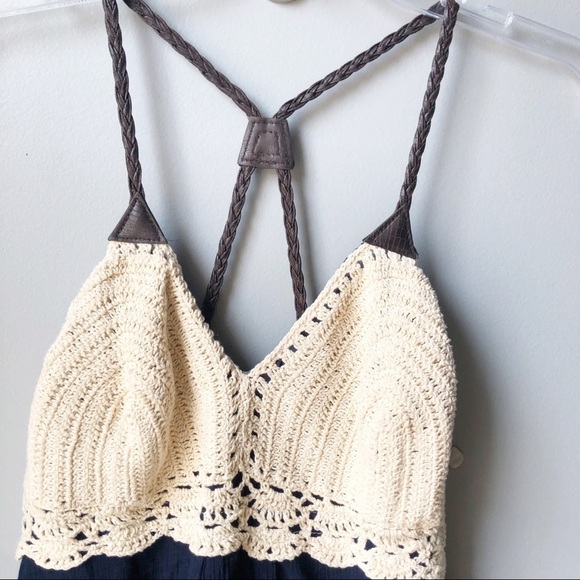 Double Zero Boho Crochet, Navy Ruffled Top Sz  M - Picture 3 of 9